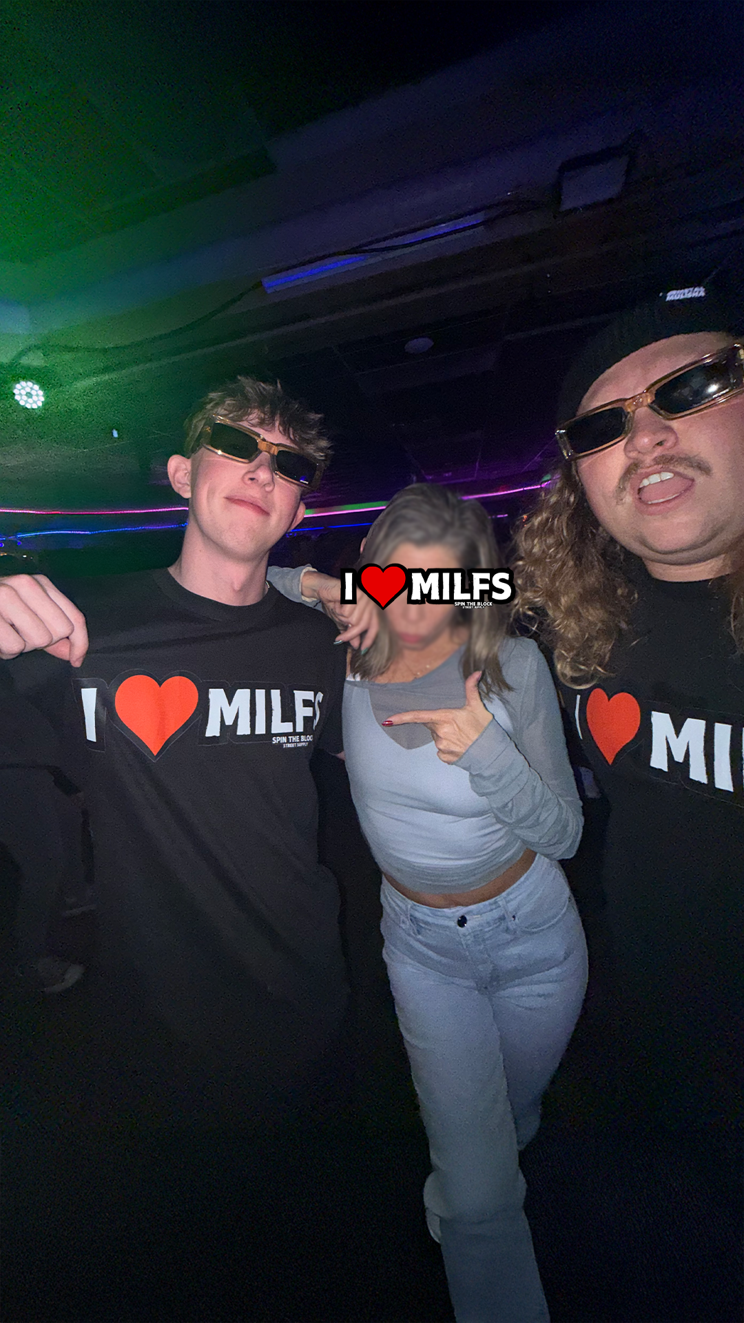 I ❤️ MILFS Tee